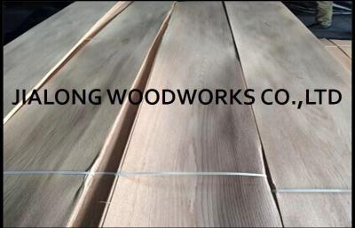 China Hardwood Oak Veneer Sheets Plain Cut / Veneered Plywood Sheets for sale