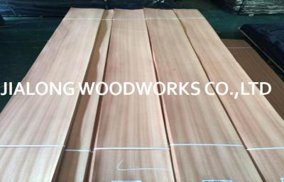 China Furnier-Blattnaturholz-Deckfurnier Sapelli Viertel geschnittenes für Innenausstattung zu verkaufen