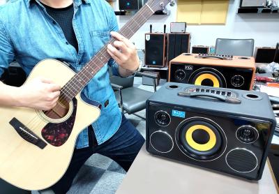 China Powerful Wireless Guitar Amplifier Band Techno R&B Classical en venta