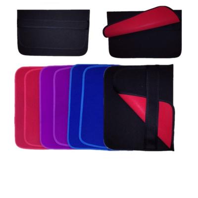 China Unique Neoprene PC Laptop Sleeve Bags 17 Inch Flip Style With Elastic Band for sale