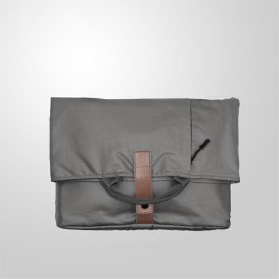 China Hidden Shoulder Strap Laptop Sleeve Bags Notebook Laptop Sleeve Case Foldable 40X29.5X6.5cm for sale
