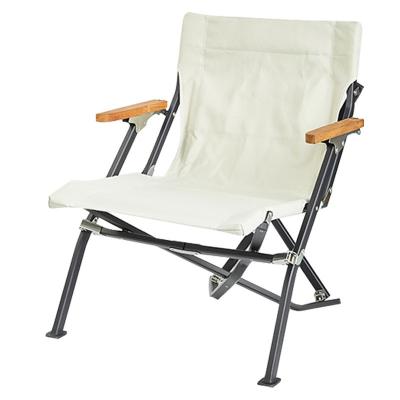 China Portable Fur Seal Folding Beach Lounge Chair Low Back Aluminum Teak Armrest 58x65x69CM for sale