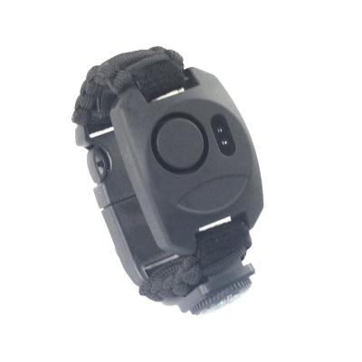 China Balck Emergency Paracord Survival Watch Cool Camping Accessories Built In Battery for sale