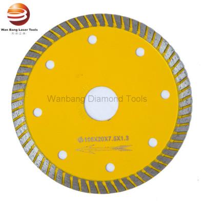 China Diamond Saw Blade circular aglomerado pressionado quente 105mm à venda