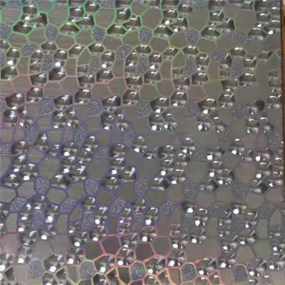 Chine peinture de rouille de verre trempé de 3-6mm anti de miroir Sans cadre de salle de bains avec le bord poli à vendre