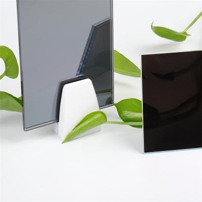 China 12mm Thickness Building Tempered Glass One Way Mirror Reflective Glass en venta