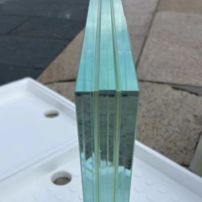 China Bullet Proof Multilayer Tempered PVB Laminated Glass 8+8+8mm Thickness Polished Edge for sale