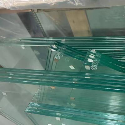 China SGCC gelamineerd gehard glas 10 mm EXTRA helder glas+1,52 SGP+10 mm EXTRA helder glas Poets rond Te koop