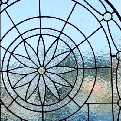 China Kirchenglas für die Anpassung an die Größe Kreisförmiges traditionelles Glasfenster für den Außenbereich für die Villa zu verkaufen