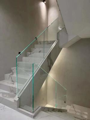 China Stainless Steel Curved Tempered Glass Staircase Easy Assemble for sale