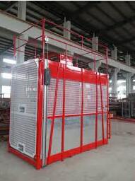 Chine Le CE a approuvé la charge 1t 2t brooke@crane2.com de l'ascenseur SC100 SC200 de grue de matériau de construction de la Chine à vendre