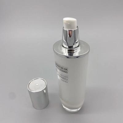 China Skincare Plastic Cosmetic Toner Bottle Cylinder Lotion Pump 30g for sale