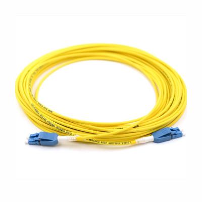 China IEC de fibra ótica 60794-2-30 do cabo de remendo 0.3db do LC Uniboot APC 1550nm à venda