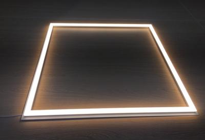 China Luces del panel de aluminio suspendidas 48 vatios del techo LED del marco coloridas para el restaurante en venta