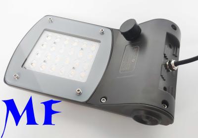China Luz de rua 19500lm impermeável do diodo emissor de luz de IP66 IK08 CCT Dimmable luminosa à venda