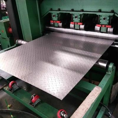 China 2mm 4mm Thick SS Checkered Sheet Anti Slip Stainless Steel Plate for sale