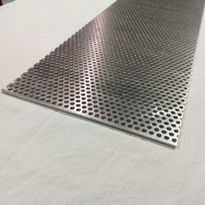 China Decorative 304 Stainless Steel Perforated Sheet Customized Size High Weatherability for sale