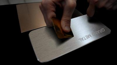 Κίνα Χρώμα 304 316 Αντι- γρατζουνιές Εμφασμένο φύλλο από ανοξείδωτο χάλυβα για εξοπλισμό κουζίνας προς πώληση