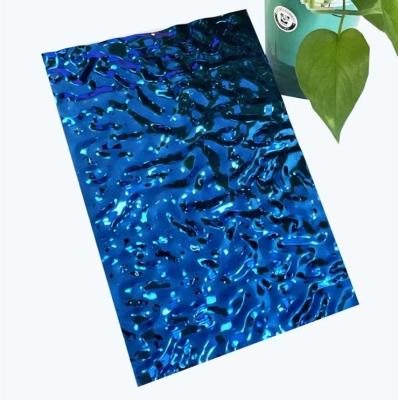 China Fabricantes de chapa de acero inoxidable de pvd de color de revestimiento de zafiro azul de acero inoxidable pequeña chapa de ondulación de agua en venta