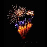 Chine Des feux d'artifice sur mesure pour les consommateurs chinois 2023 pour la célébration du mariage à vendre