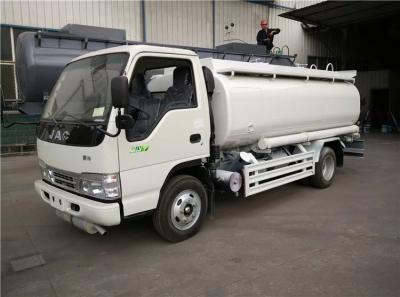 China JAC 5000 camión móvil del dispensador del combustible del aceite Q235 del depósito de gasolina del litro 4x2 en venta