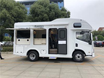 China Caravana personalizada da roulotte 105 km/h para a família que acampa e que visita à venda