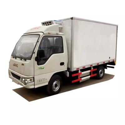 China Caminhão vacinal 110km/H 4x2 Mini Freezer Truck da caixa do refrigerador de 2 eixos à venda