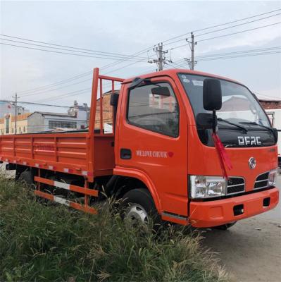 China 100Km/h Light Duty Cargo Vans Truck 82hp 4*2 Diesel Fuel Type for sale