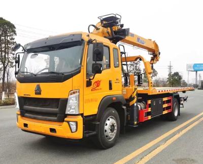 China HOWO Wrecker Tow Truck 220hp , Sliding Platform Crane Recovery Truck for sale