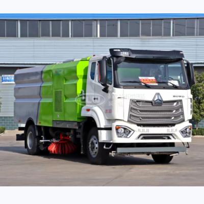 Cina Howo Road Sweeper Truck With Maximum Climbing Angle 30% in vendita