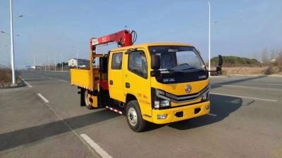 中国 DF 3 Persons Seat Truck Mounted Crane with RHD Drive Type and 6 Tyres 販売のため