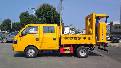 中国 Buffer Truck Dongfeng 101 Max Speed  Anti-Collision Buffer Attenuator Truck For Sale 販売のため