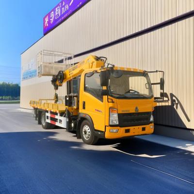 中国 4955kg Weight 4x2 Drive  Aerial Work Platform Truck 21M Telescopic Boom 販売のため
