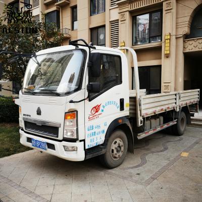 China 6 Wheel 110HP 4x2 Sinotruk Howo Light Cargo Truck for sale