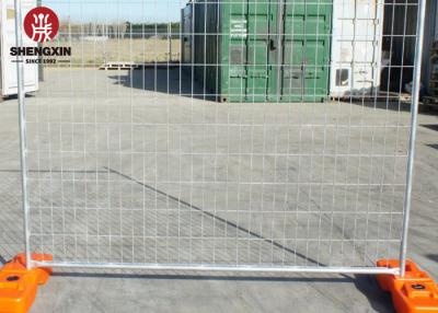 China Retractable 2.1x2.7m Temporary Fence Panels Galvanized Temporary Fencing for sale
