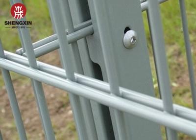 China Pvc Coating Mesh Ral Double Wire Fence Rectangle Post for sale