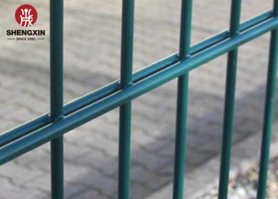 China Metal Horizontal Welded Powder Coated Twin Wire Fence for sale
