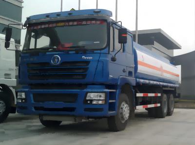 China SHACMAN F3000 Olie tank Truck 8x4 380 Euro II Te koop