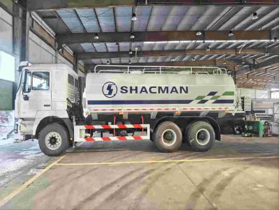 China EuroII Water Tank Truck 5000 Liter SHACMAN F3000 2500 Gallon Water Truck 340hp for sale