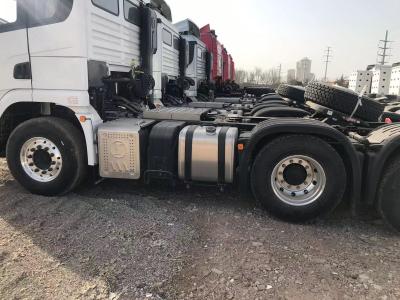 China SHACMAN Tractor Head 450HP 6X4 X3000 Tractor Truck Right Drive For Tanzania for sale