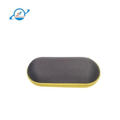 China Zipper Close Hard EVA Glasses Case Smooth Surface Nylon Material for sale