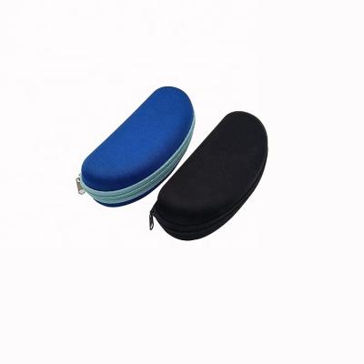 China Portable Sunglasses Packaging Case Zipper Eyeglass Case Anti Pressure for sale