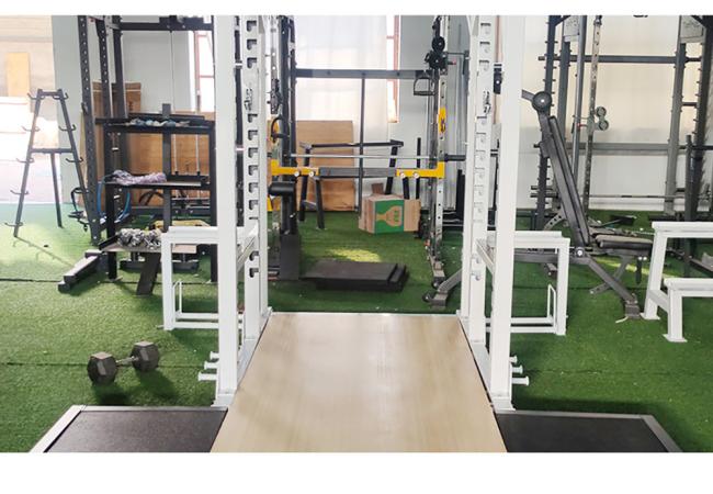 Commercial Fitness Equipment Multifunctional Frameless Half Squat Frame Weightlifting Platform