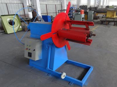 China Electric Decoiler 3000kg Capacity Type For Fasten & Uncoil Small Steel Coils for sale