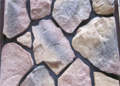 China Piedra dispersada artificial constructiva con moldear de diversas formas para la decoración del revestimiento de la pared en venta