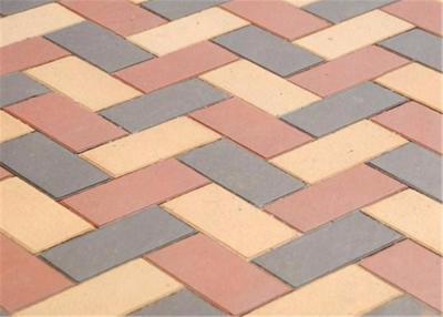 China Customized Red Clay Brick Pavers , Concrete Driveway Pavers Sintered / Extrusion for sale