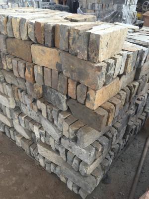 China Big Fireproof Reclaimed Brick Wall , Old World Brick Veneer For Wall Decoration for sale