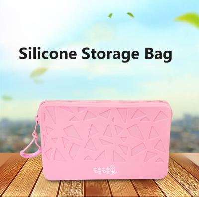 China Customised New Silicone Cosmetic Bag Cosmetic Organiser Large Capacity Waterproof Zipper Travel Portable Cosmetic Bag for sale