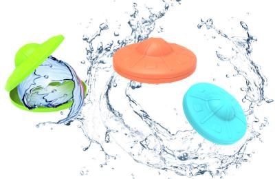China Balón de agua en forma de OVNI reutilizable, bola de agua con salpicaduras de silicona, juguetes de juegos acuáticos para niños al aire libre, fiesta de verano en venta
