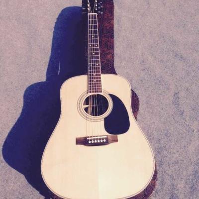 Chine Expédition libre solide acoustique de guitare acoustique du dessus D35 de guitare électrique d'OEM de la guitare D35 acoustique acoustique à vendre